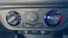 Hyundai i10 1.0 [63] Advance 5dr [Nav] Petrol Hatchback